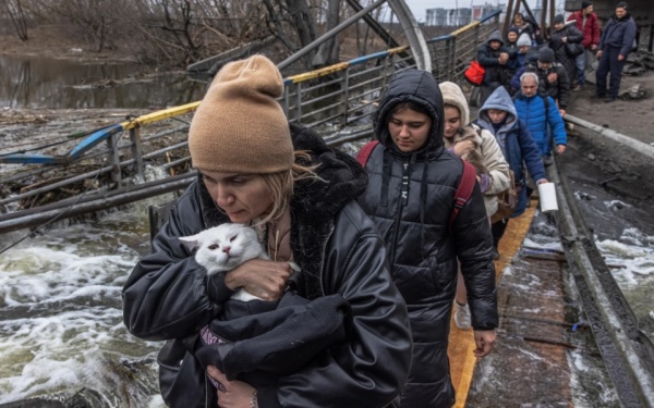 Rusia abrirá cinco corredores humanitarios en Ucrania tras el pedido de la ONU