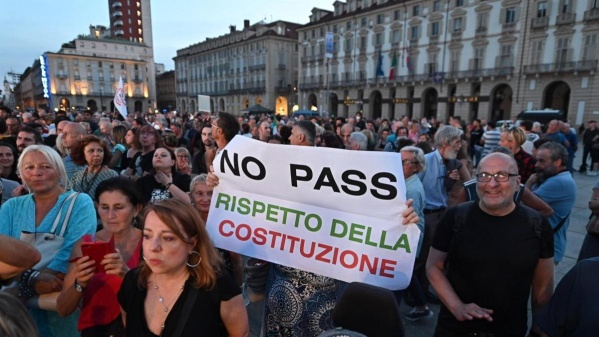 En Italia tendrán "tolerancia cero" con los manifestantes antivacunas