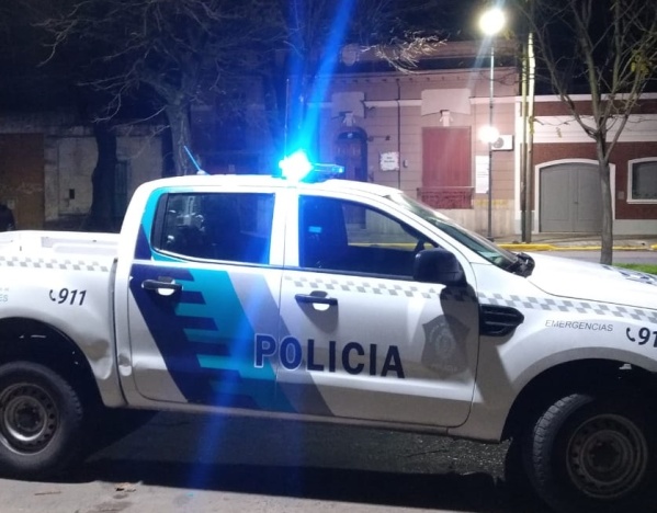 Una mujer fue detenida en Villa Elisa por acuchillar a su ex pareja