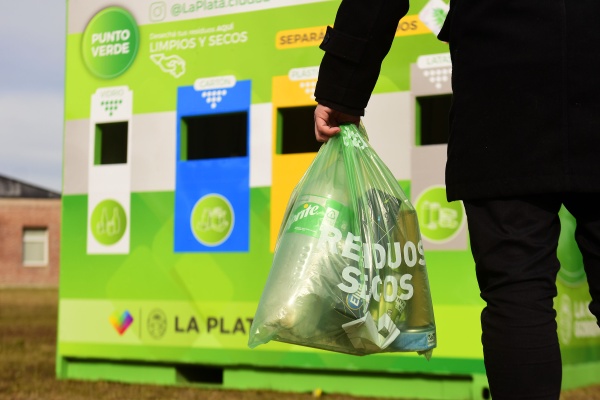 La Plata suma "puntos verdes" para fomentar el reciclaje
