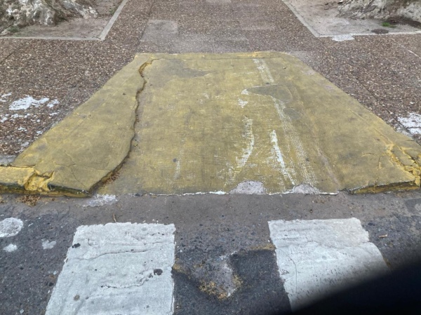 "Les recomiendo escuchar los problemas reales": Enojo por el mal estado de las calles y ciclov&iacute;as platenses