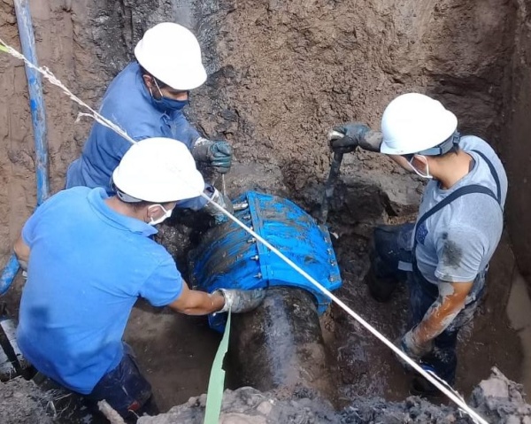 Por obras de ABSA, habrá baja presión de agua en la zona de Plaza Malvinas y Parque San Martín durante este jueves
