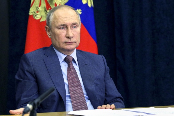 Vladimir Putin quedó aislado por ser contacto estrecho de casos positivos de coronavirus