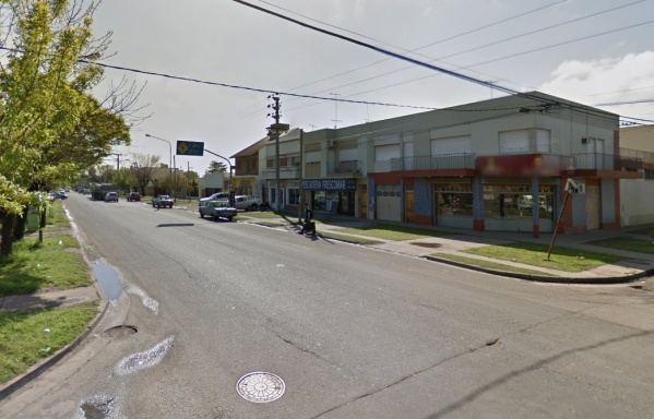 Detuvieron a un hombre que intent&oacute; robar dos casas en Los Hornos