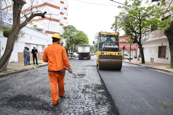 El municipio envió un proyecto para poder asfaltar el adoquinado de Diagonal 78 pero la obra ya termina: “Nos toman el pelo"