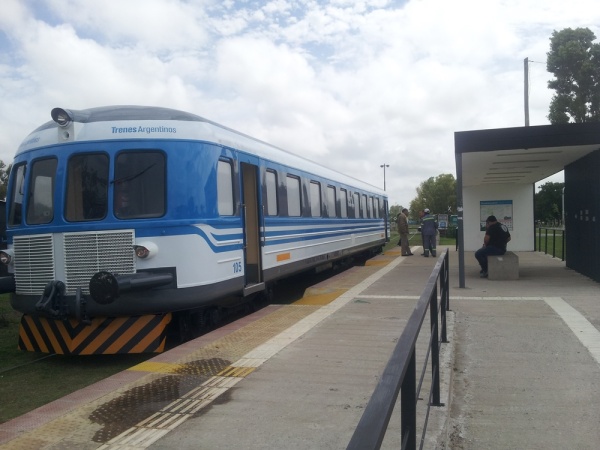 Tren Universitario de La Plata: se presentaron 5 ofertas para extender el recorrido y crear nuevas estaciones