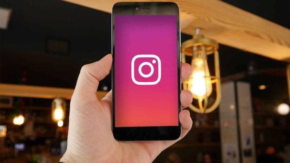 ¿Cómo cambiar el orden de las fotos de Instagram?