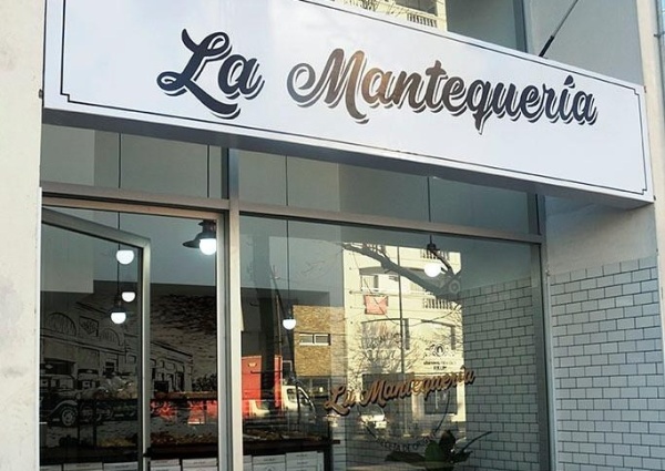 A plena luz del d&iacute;a, robaron a mano armada en una panader&iacute;a sobre calle 13