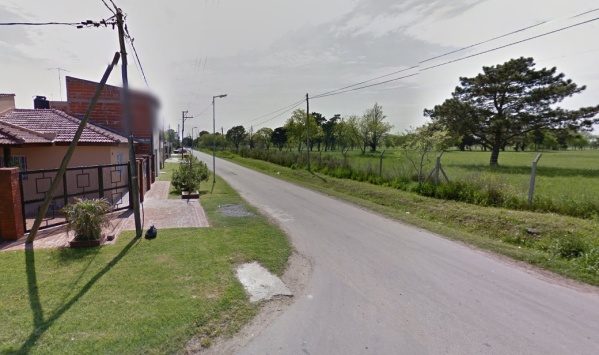 Un motociclista sufri&oacute; un "robo pira&ntilde;a" en manos de al menos quince ladrones en La Plata