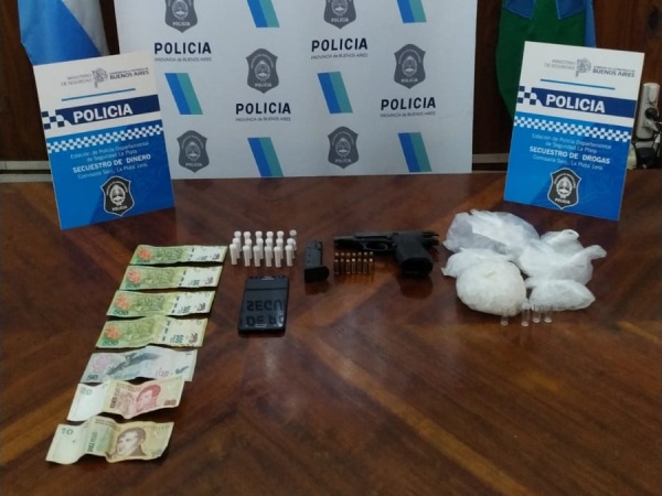 Detuvieron a un abuelo narcotraficante en La Plata: tenía un arma con municiones y cocaína