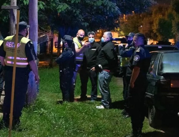 Demencial ataque en una casa de Berisso: vino de Laferrere para cenar con su mamá y la torturó por un insólito motivo