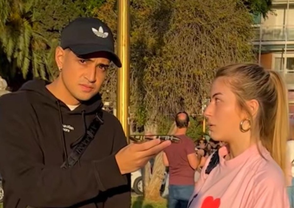 Un influencer le preguntó en la calle sobre un chico e hizo una confesión: "Me dijo que le tenía ganas a mi vieja"