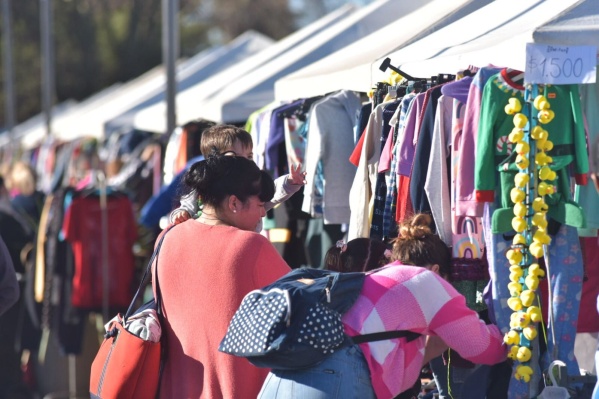 Con WiFi libre, Cuenta DNI y descuentos, la feria de Meridiano V vivi&oacute; otra exitosa jornada