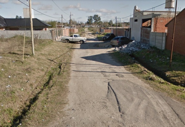 La justicia platense investiga a un policía que presenció un robo en Altos de San Lorenzo y no intervino: "Temí por mi vida"