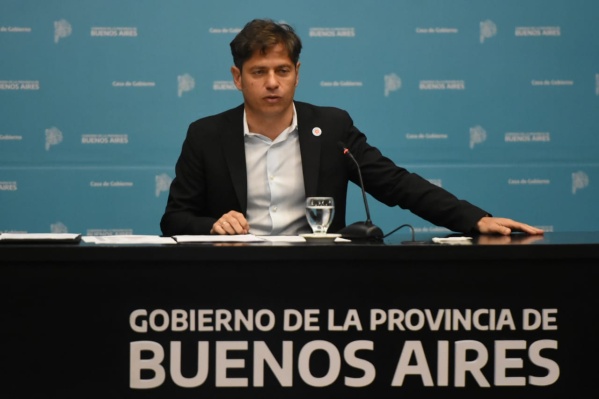 Kicillof habló de los chats sobre la visita al Lago Escondido: "Esto es muy grave, no puede quedar impune"