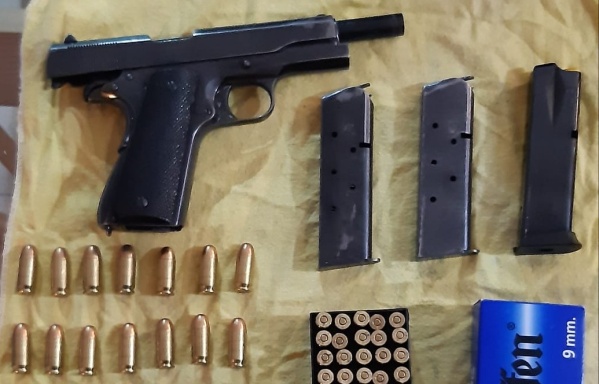 Amenazaba a los vecinos con armas en Barrio Jardín y fue detenido