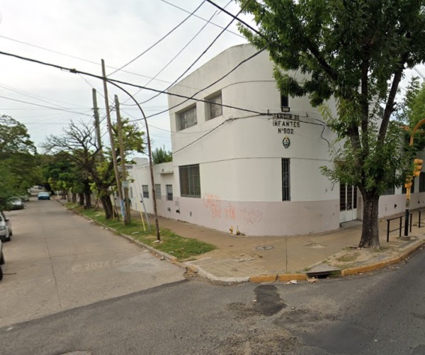 Robaron sin piedad un jard&iacute;n en 60 y 126