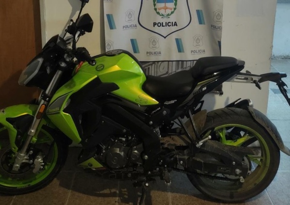 Tras una intensa persecución, cayó un joven delincuente en La Plata