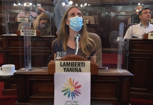 Yanina Lamberti reclam&oacute; que el Municipio incumple un fallo del 2020 sobre la ni&ntilde;ez: "No pueden esperar m&aacute;s"