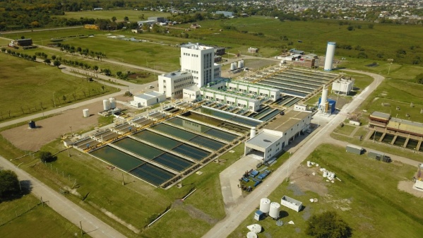 Se detectó un nuevo tipo de algas en la Planta Potabilizadora y habrá menos producción de agua en La Plata