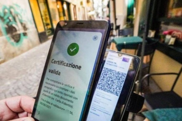 Cruces entre los legisladores italianos por el uso obligatorio del "pase verde"