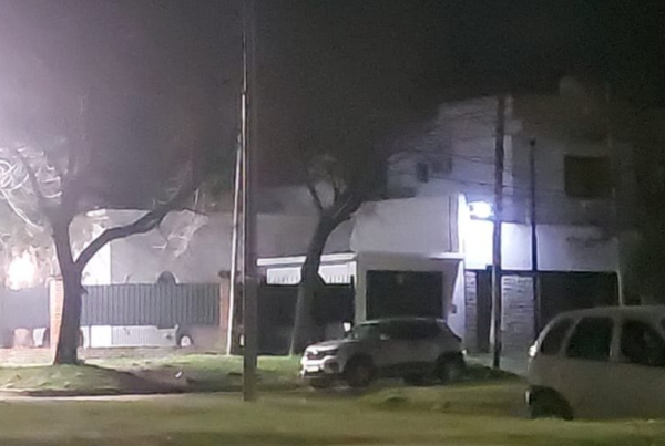 En la zona del Parque San Martín reclamaron por la poca iluminación: "A la noche es muy peligroso"