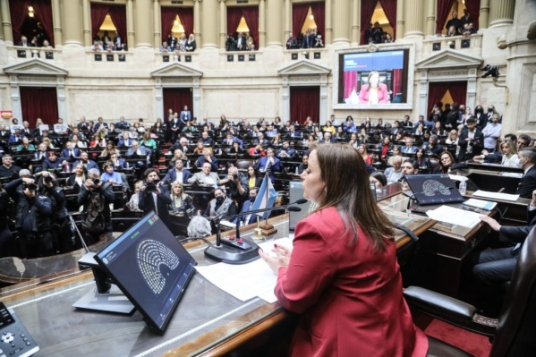 Por una unanimidad, Diputados votó el repudio al ataque de Cristina Kirchner