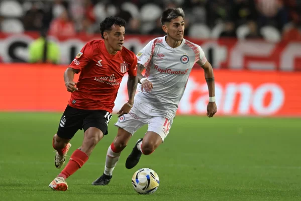 La Cultura de Paternal: Argentinos Juniors festejó la victoria y chicaneó dos veces al Pincha en redes