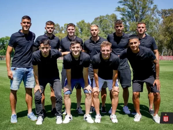 Llegó como una apuesta, no pudo consolidarse y se marchará de Estudiantes