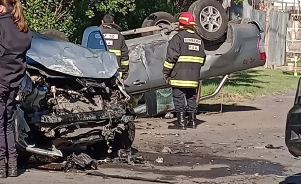 Fuerte choque en City Bell: hay tres personas heridas