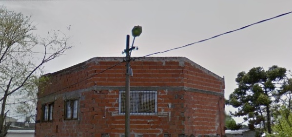 Vecinos de 71 y 152 piden que se iluminen las calles de la zona: "Ya hubo varios choques, por no tener luz"