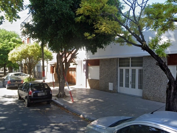 Asaltaron de manera violenta a una jubilada en 40 y 16