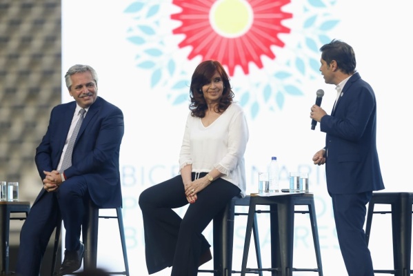 Con Alberto, Cristina y Massa presentes en La Plata, Kicillof anunció 4 medidas para la reconstrucción bonaerense