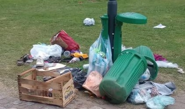 Vecinos del Parque Saavedra advirtieron por tachos de basura "detonados"