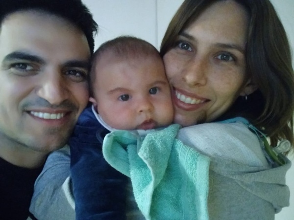 "Es una carrera contra el tiempo": la desesperada ayuda millonaria que necesita Bautista, un bebé platense de 6 meses