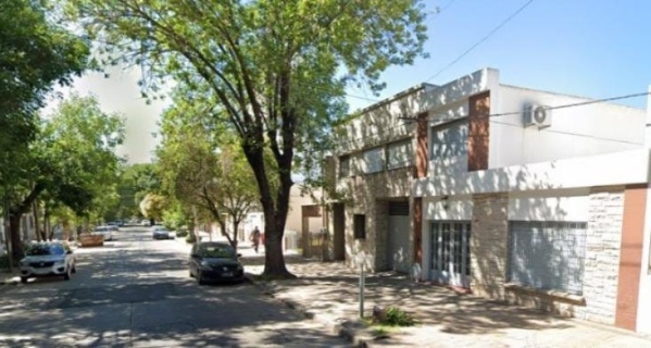 Robaron en una casa donde dormía una mujer con su nieta y las amenazaron con una plancha caliente