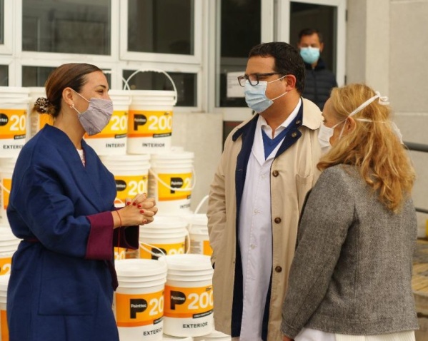 La fundación platense Unir Conciencias donó 6 mil litros de pintura para el Hospital Gutiérrez