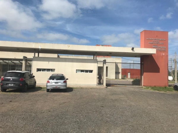 Un preso se hizo pasar por enfermo e intent&oacute; escapar en Melchor Romero