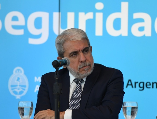 Aníbal Fernández reveló que había puesto su renuncia a disposición del Presidente tras el atentado a Cristina Kirchner