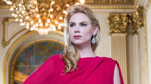 Operaron a Esmeralda Mitre de urgencia