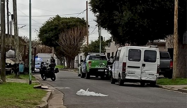 Delincuentes atacaron y desvalijaron una casa en Villa Elvira