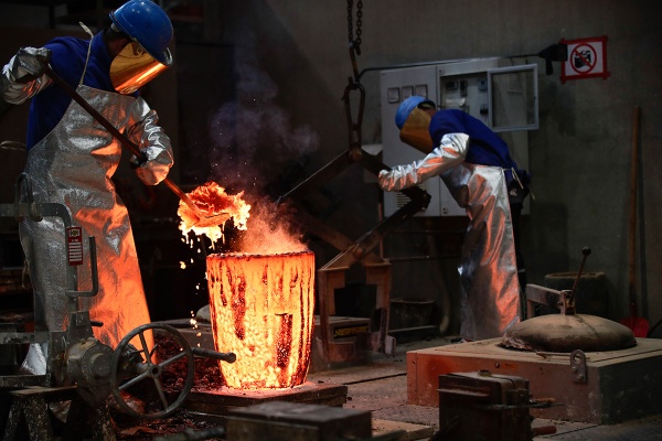 En la Provincia de Buenos Aires ya se recuperaron 10.000 puestos de trabajo en el sector industrial