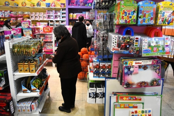A pesar de las promociones bancarias y cuotas, cay&oacute; un 16% la venta de juguetes por el D&iacute;a del Ni&ntilde;o