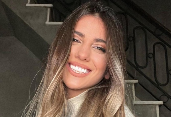 "El luchón sigue sin contestar": Cinthia Fernández compartió una "curiosa" imagen para describir a su ex pareja