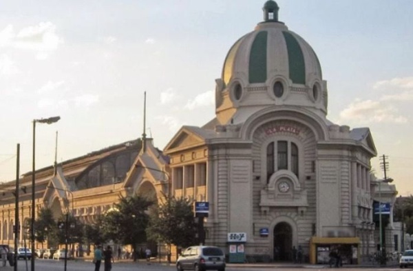 Detuvieron en la estación de trenes a una mujer que era buscada por la justicia