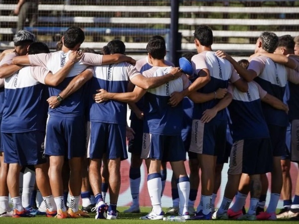 Un futbolista de Gimnasia se plantó ante la directiva y se quiere ir