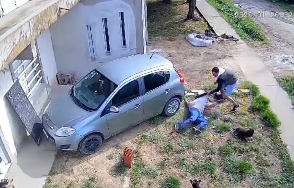 "¡Auxilio, auxilio!": el grito desesperado de una vecina de Villa Elvira en medio de un violento robo