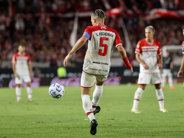 Domínguez se deshizo en elogios para Santiago Ascacibar y le mandó un mensaje a Scaloni