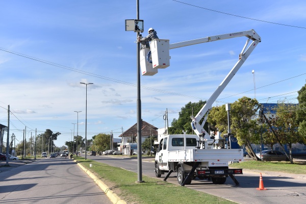 Colocaron cámaras de seguridad en el Casco Urbano y 7 localidades de La Plata: serán monitoreadas las 24 horas
