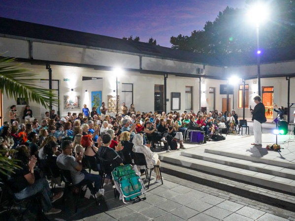 Llega "Cuentos bajo la luz de la luna" en el centro cultural Islas Malvinas con entrada libre y gratuita